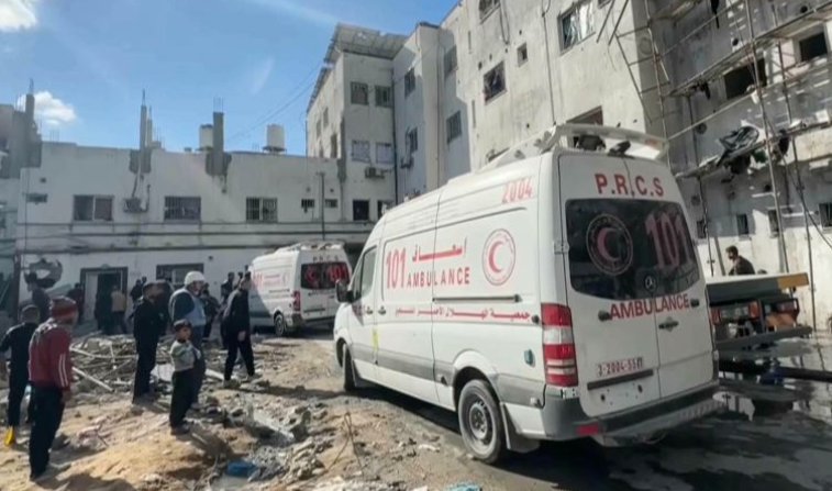 Direktur Rumah Sakit, Dr. Hussam Abu Safia, yang memohon perlindungan internasional untuk pasien dan staf medis yang masih bertahan di tengah situasi yang semakin memburuk. (X/@Spring02060527)